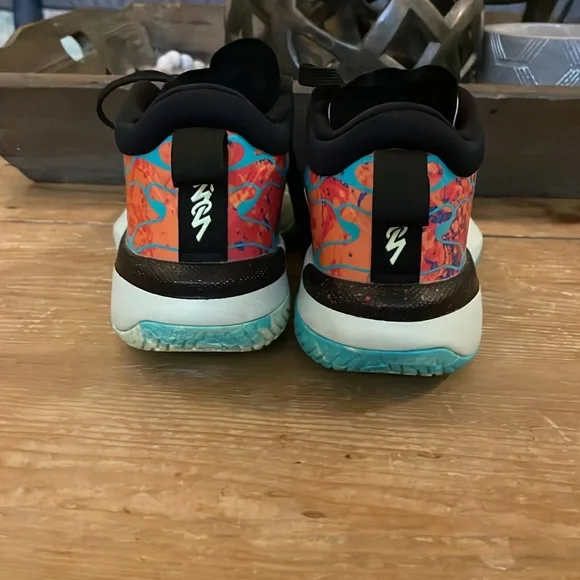 Jordan Kids Sneakers in Vibrant Orange and Blue - Picture 4 of 7